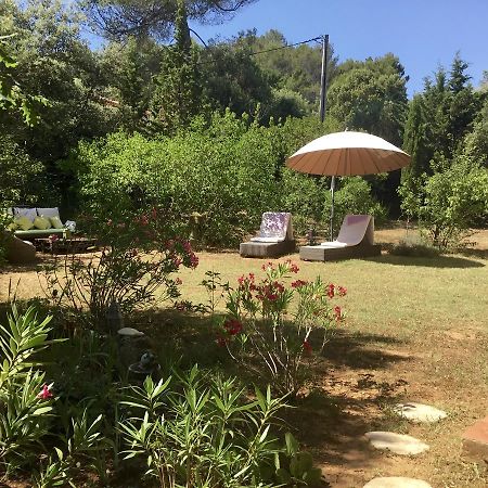 Longo Mai Bed and Breakfast Sillans-la Cascade Εξωτερικό φωτογραφία
