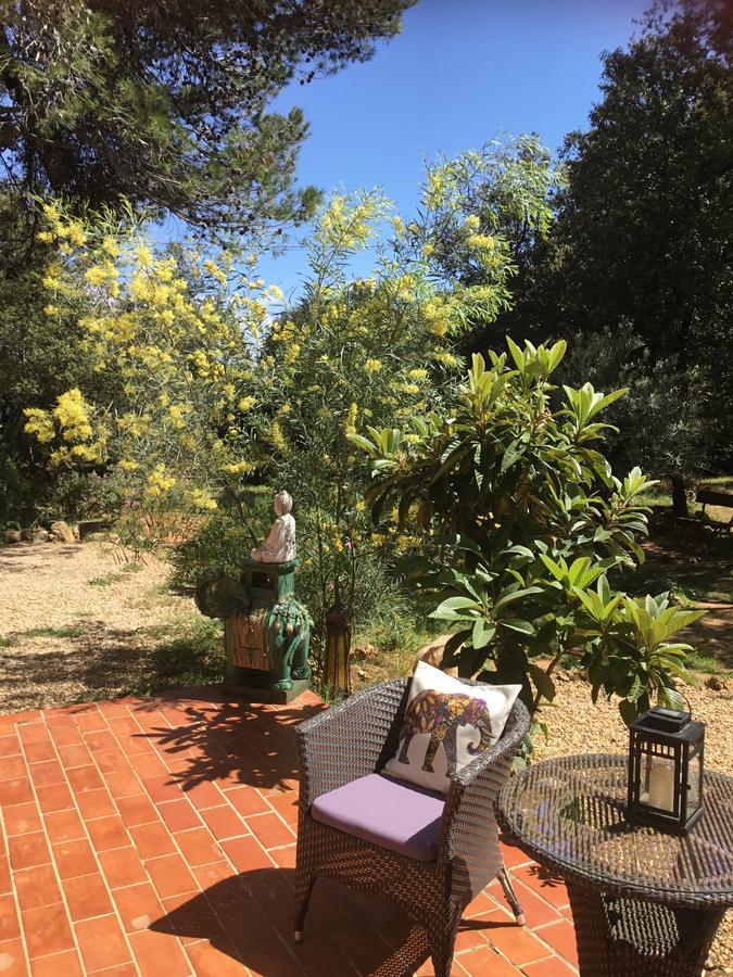 Longo Mai Bed and Breakfast Sillans-la Cascade Εξωτερικό φωτογραφία