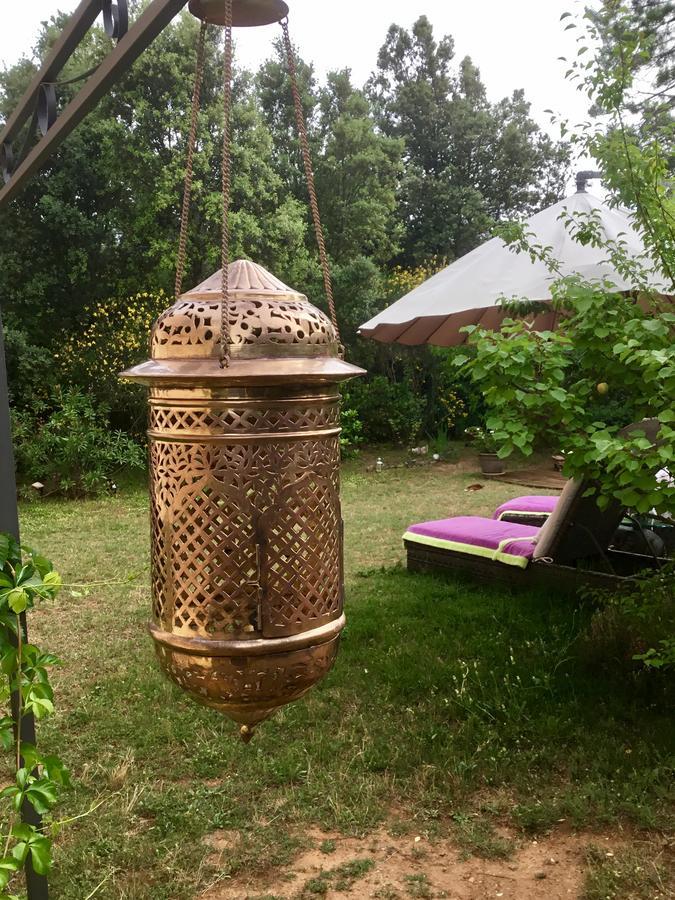 Longo Mai Bed and Breakfast Sillans-la Cascade Εξωτερικό φωτογραφία